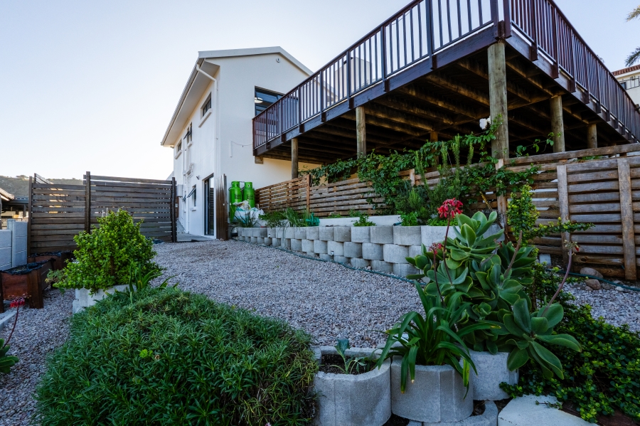 4 Bedroom Property for Sale in Island View Western Cape